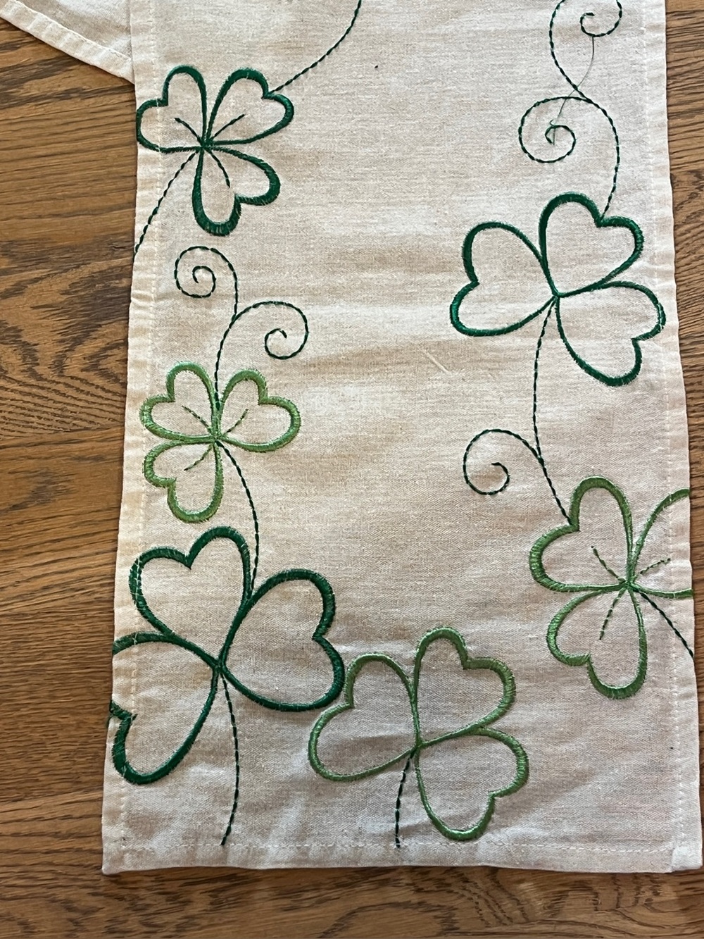 Embroidered Shamrock Table Runner - Picture 3 of 5